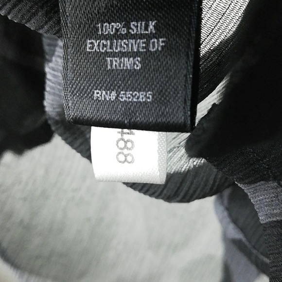 Express black and gray sheer blouse - Picture 6 of 6